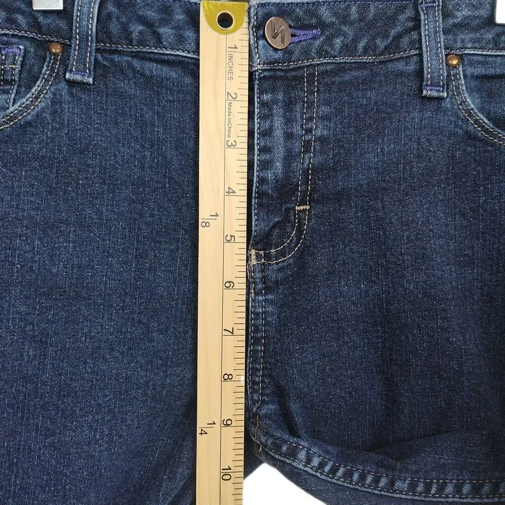 Victor Alfaro women's bootcut jeans, size 10, dark wash blue‎